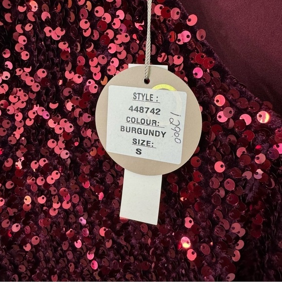 Apricot Sequin Bodycon Party Dress Sz S Red Burgundy Half Sleeve Cocktail NWT - Picture 14 of 15
